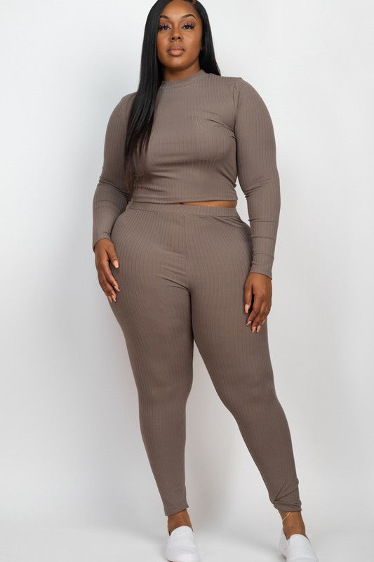 On Chill Top & Leggings Set Plus Size