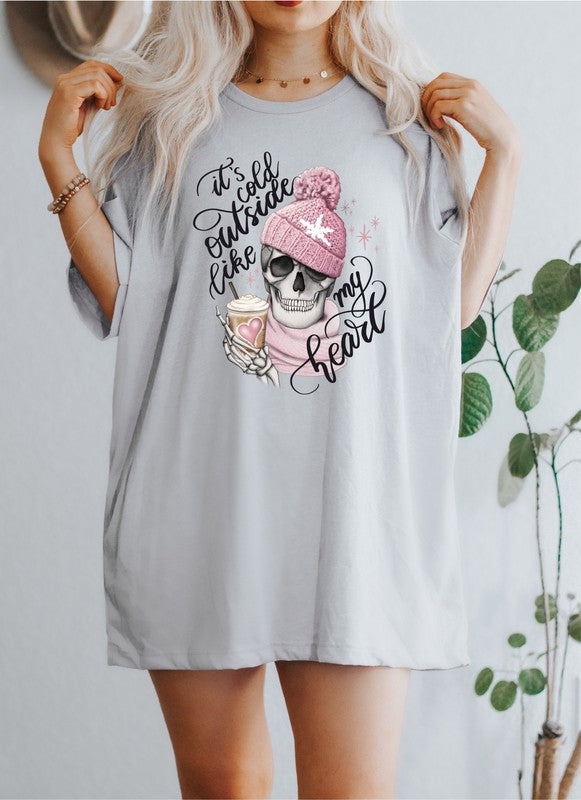 It's Cold Outside Like My Heart Graphic Tee Plus