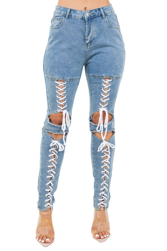 LACED AND CURVY STYLE DENIM PANTS